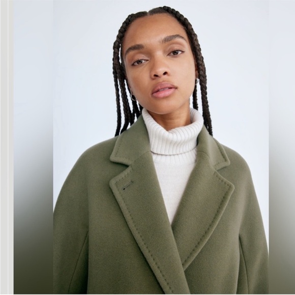 Aritzia The Slouch Coat - Picture 3 of 7